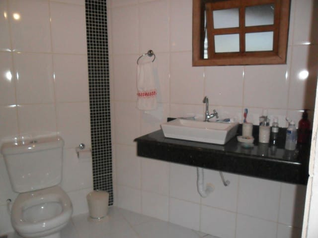 Casa 3 quartos e 2 banheiros, à venda, no bairro Laerte Assunção em Pindamonhangaba