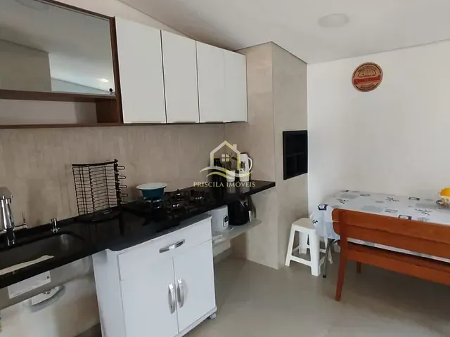 Casa 2 quartos e 1 banheiro, à venda, no bairro Boraceia em Bertioga