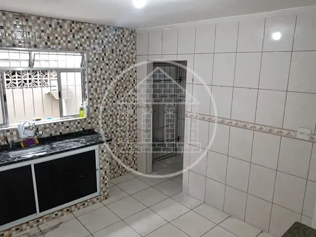 Casa com 180m² 2 quartos e 2 banheiros, à venda ou para alugar, no bairro Vila Progresso (Zona Sul) em São Paulo