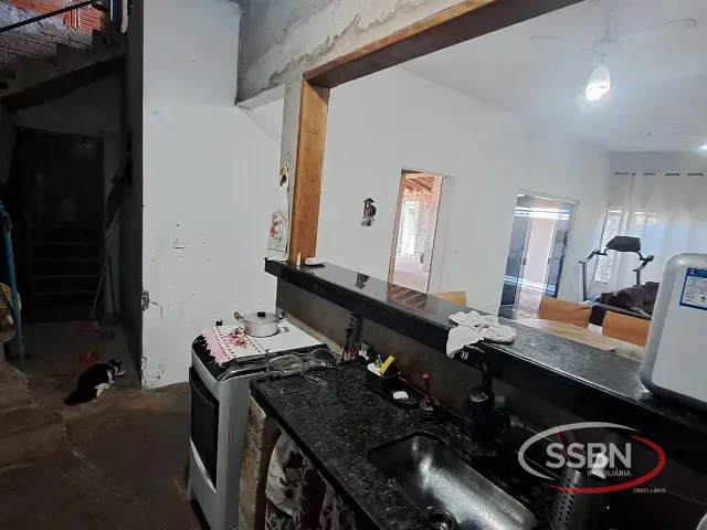 Casa 4 quartos e 4 banheiros, à venda, no bairro Jardim Capuava em Nova Odessa