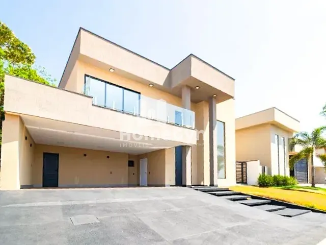 Casa 4 quartos e 5 banheiros, para alugar, no bairro Residencial Goiânia Golfe Clube em Goiânia