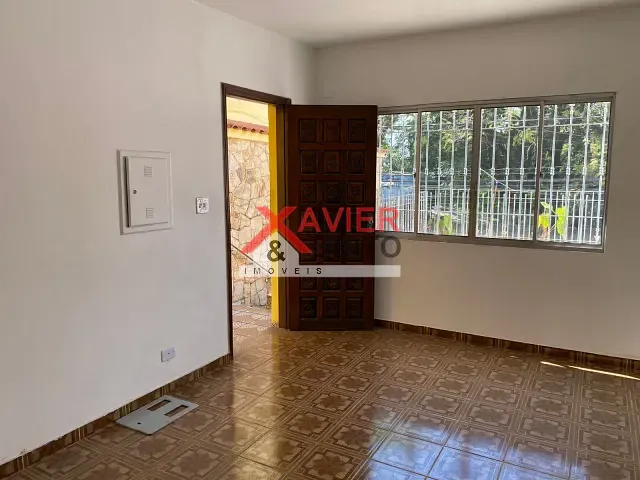 Sobrado 4 quartos e 4 banheiros, à venda ou para alugar, no bairro Vila Dalila em São Paulo