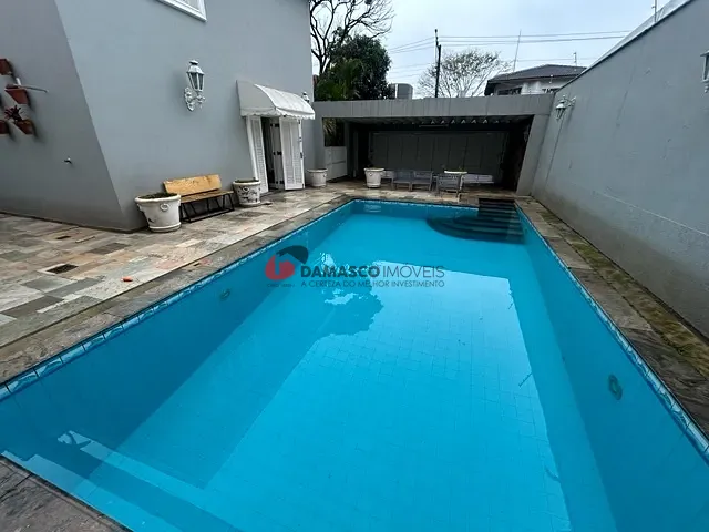 Casa com 395m² 4 quartos e 4 banheiros, à venda, no bairro Jardim São Caetano em São Caetano do Sul