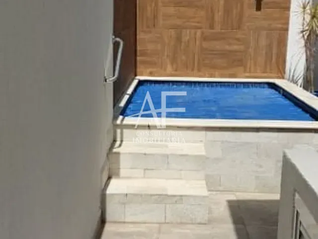 Casa com 300m² 3 quartos e 4 banheiros, à venda, no bairro Parque Senhor do Bonfim em Taubaté