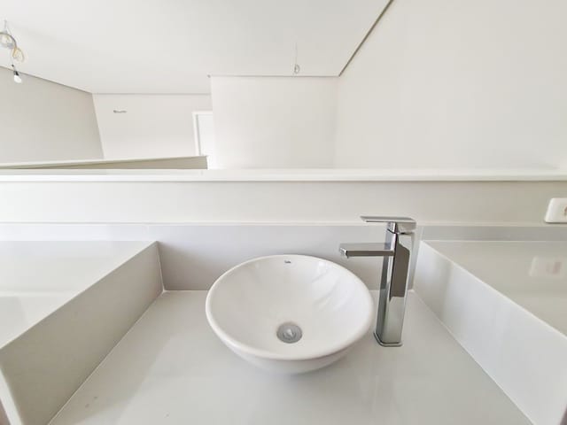 Casa com 380m² 5 quartos e 8 banheiros, à venda, no bairro Barra da Tijuca em Rio de Janeiro