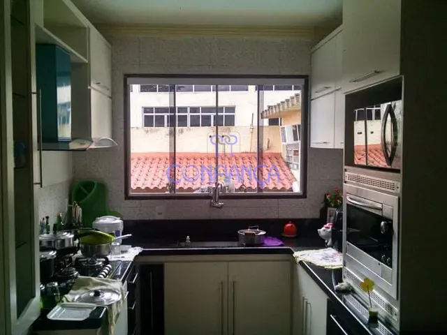 Casa com 300m² 3 quartos e 2 banheiros, à venda, no bairro Campo Grande em Rio de Janeiro