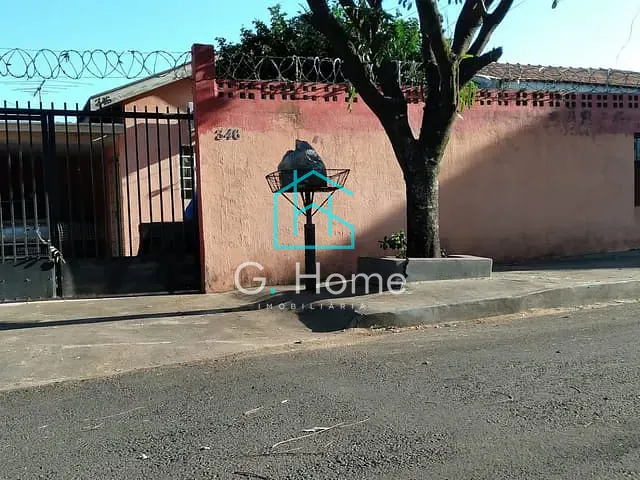 Casa com 200m² 2 quartos e 2 banheiros, à venda, no bairro Eucaliptos em Londrina