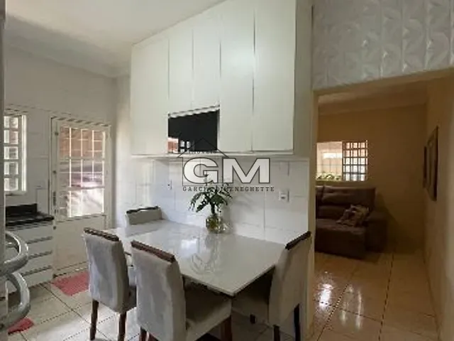 Casa com 200m² 2 quartos e 2 banheiros, à venda, no bairro Planalto Verde em Ribeirão Preto