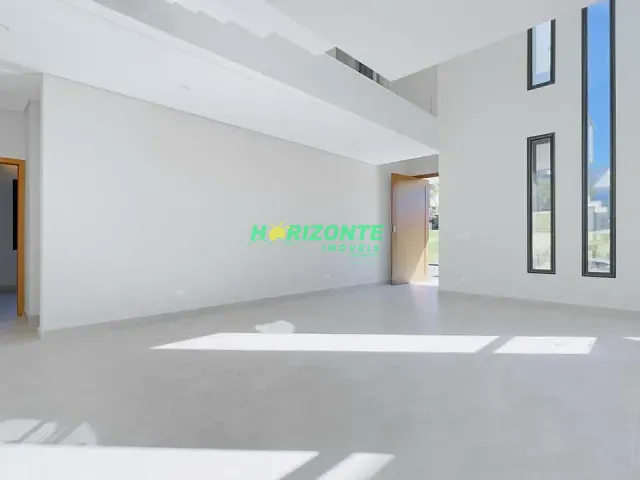Casa com 450m² 5 quartos e 5 banheiros, à venda, no bairro Condomínio Residencial Alphaville em São José dos Campos
