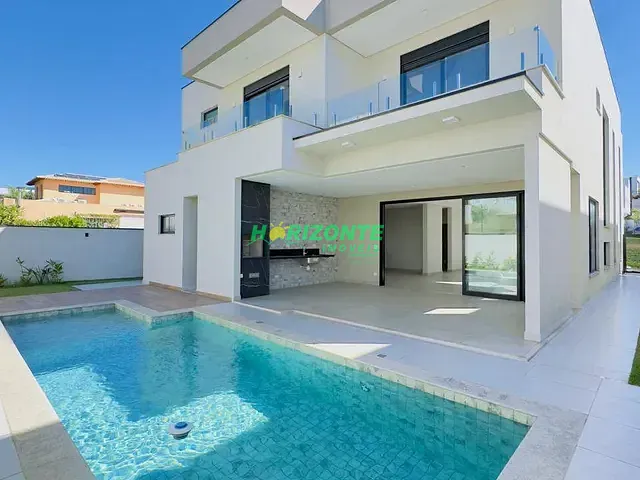 Casa com 450m² 5 quartos e 5 banheiros, à venda, no bairro Condomínio Residencial Alphaville em São José dos Campos