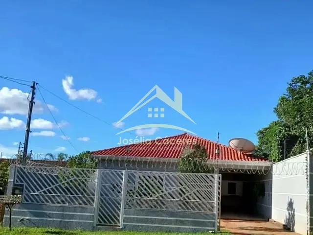 Casa com 272m² 4 quartos e 2 banheiros, à venda, no bairro bom clima em Chapada dos Guimarães