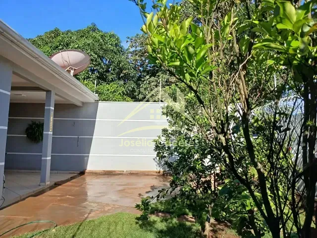 Casa com 272m² 4 quartos e 2 banheiros, à venda, no bairro bom clima em Chapada dos Guimarães