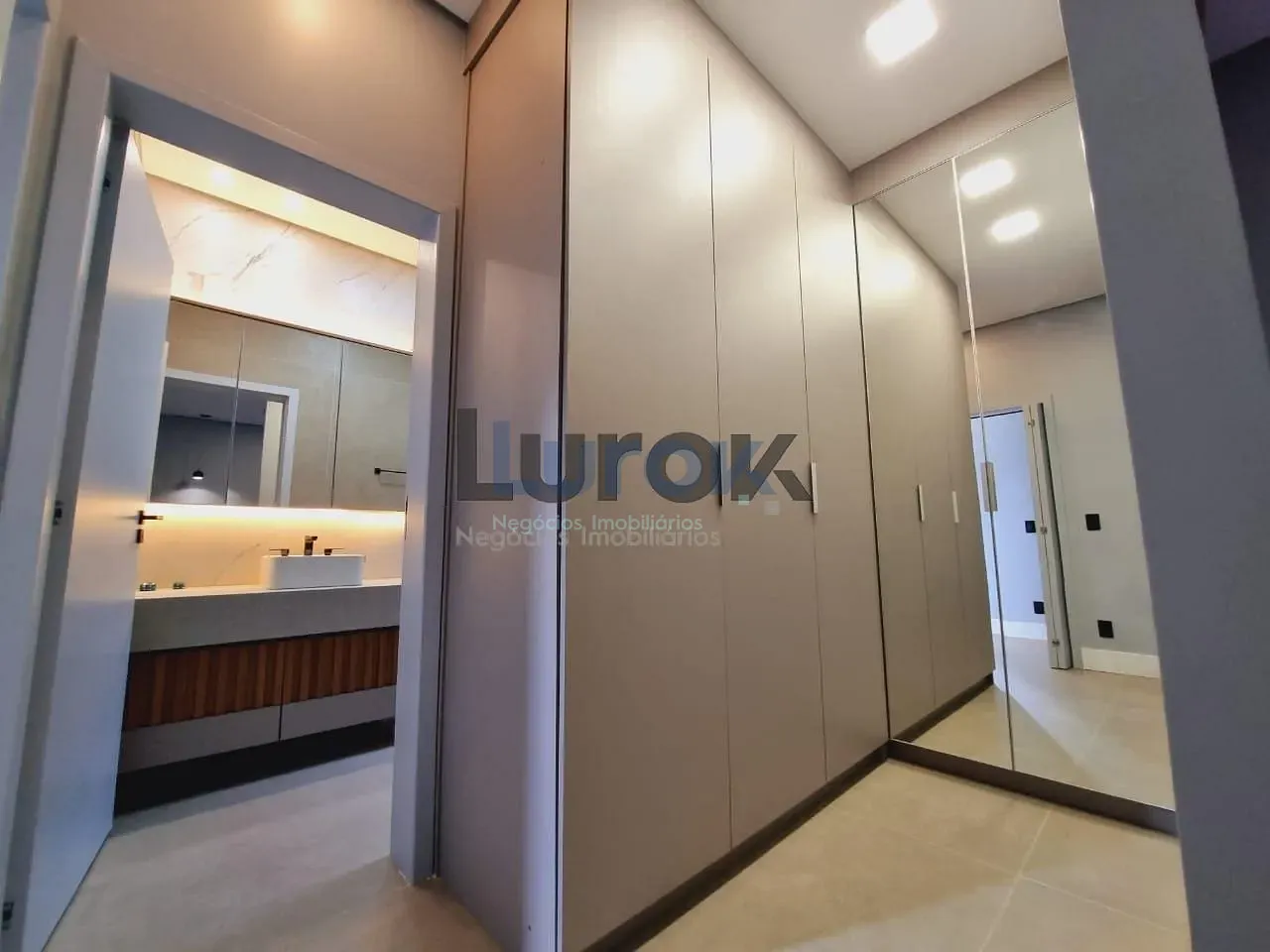 Casa, 3 quartos, 221 m² - Foto 14