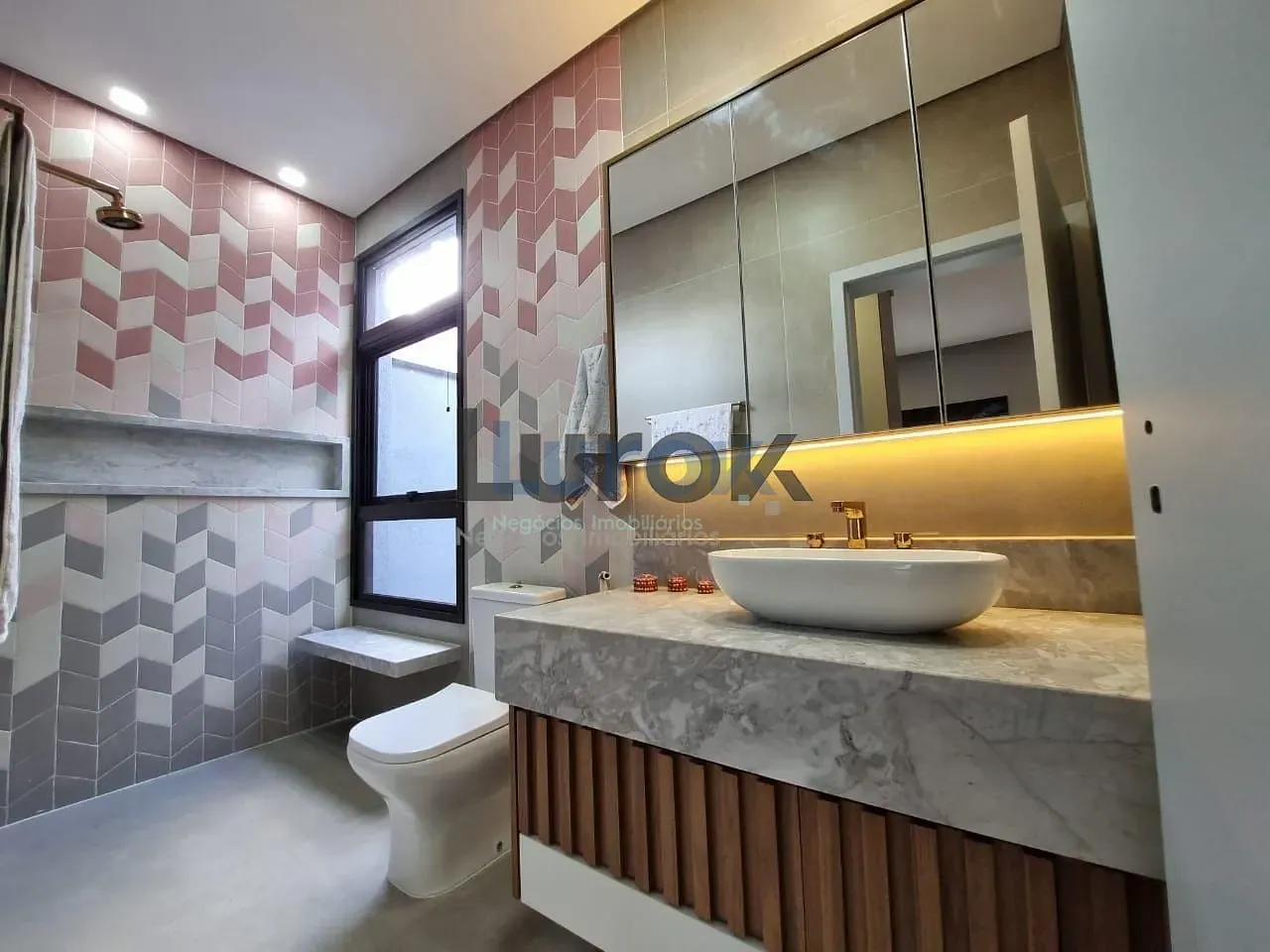 Casa, 3 quartos, 221 m² - Foto 11