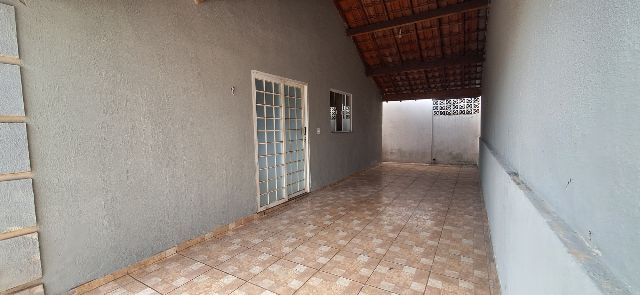 Casa 4 quartos e 2 banheiros, à venda, no bairro Jardim Casaroto em Cambé