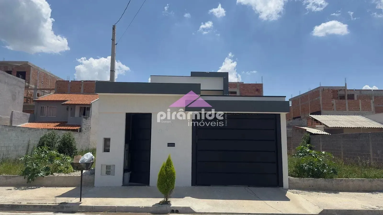 Casa, 3 quartos, 140 m² - Foto 1