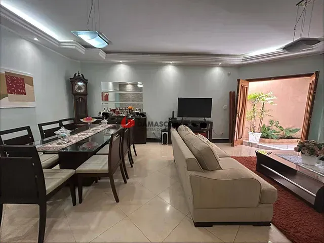Casa 2 quartos e 4 banheiros, à venda, no bairro Osvaldo Cruz em São Caetano do Sul