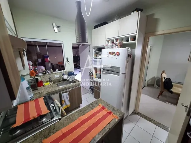 Casa com 125m² 3 quartos e 2 banheiros, à venda, no bairro Esplanada Independência em Taubaté