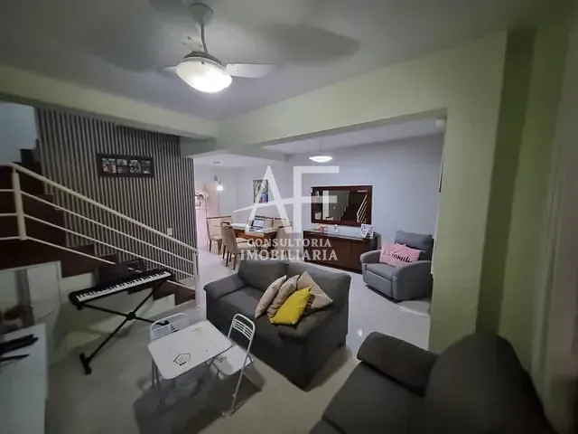 Casa com 125m² 3 quartos e 2 banheiros, à venda, no bairro Esplanada Independência em Taubaté