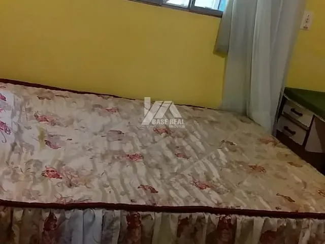Casa com 292m² 2 quartos e 1 banheiro, à venda, no bairro Industrial em Guarapuava