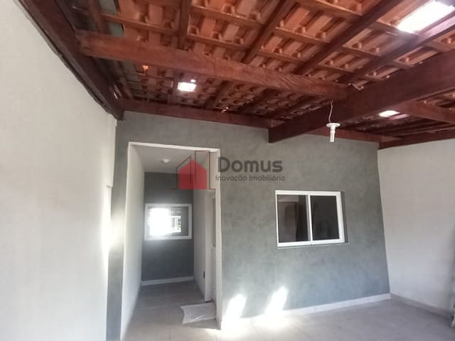 Casa à venda, no bairro Residencial Mombaça em Pindamonhangaba