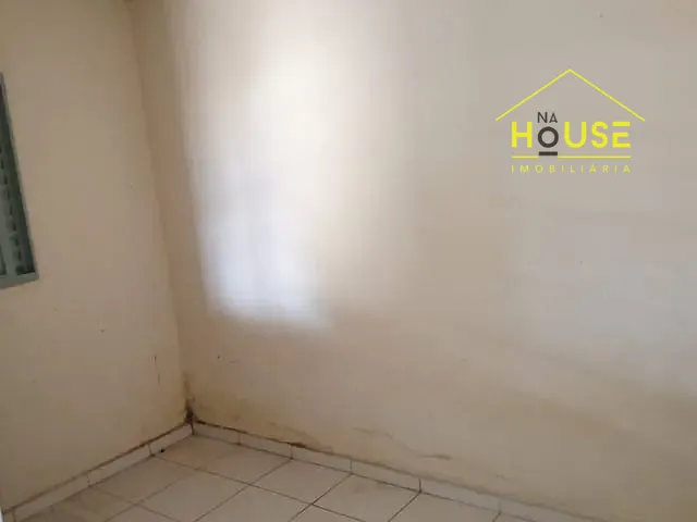 Casa com 160m² 2 quartos e 1 banheiro, à venda, no bairro Jardim São Francisco em Fernandópolis