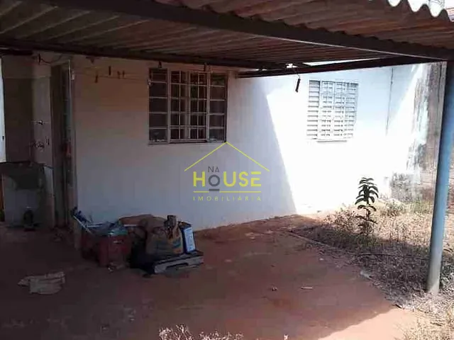Casa com 160m² 2 quartos e 1 banheiro, à venda, no bairro Jardim São Francisco em Fernandópolis