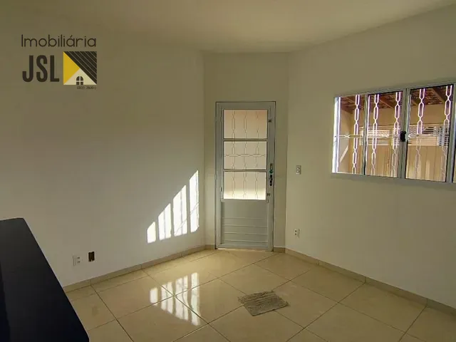 Casa com 150m² 2 quartos e 1 banheiro, à venda, no bairro Jardim Amália em Caçapava
