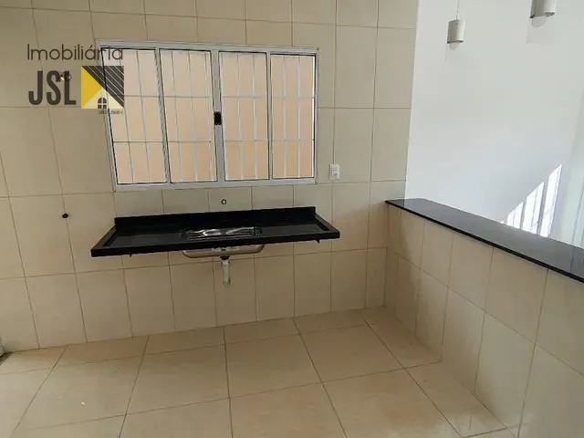 Casa com 150m² 2 quartos e 1 banheiro, à venda, no bairro Jardim Amália em Caçapava