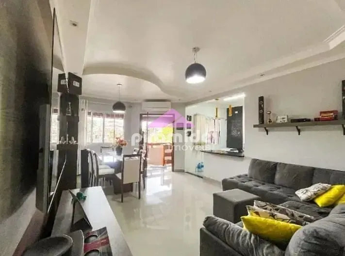 Casa, 2 quartos, 270 m² - Foto 1