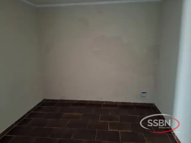 Casa 1 quarto e 1 banheiro, para alugar, no bairro Vila Azenha em Nova Odessa