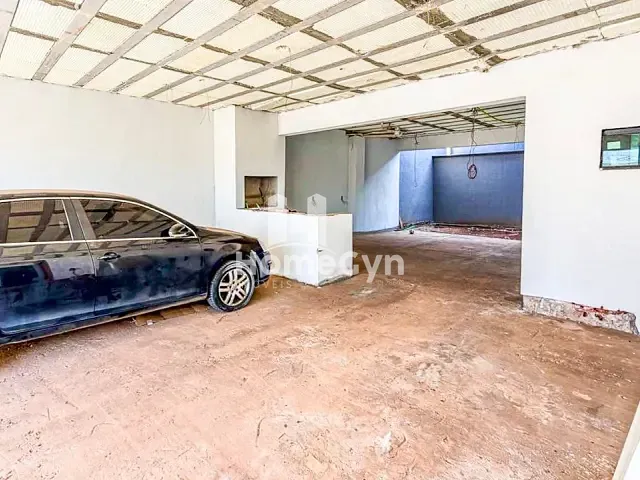 Sobrado 4 quartos e 3 banheiros, à venda, no bairro Parque Anhanguera em Goiânia