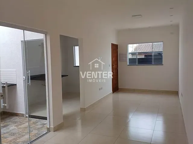Casa com 70m² 2 quartos e 2 banheiros, à venda, no bairro Residencial Estoril em Taubaté