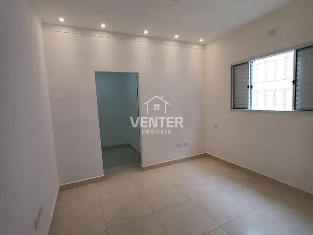 Casa com 70m² 2 quartos e 2 banheiros, à venda, no bairro Residencial Estoril em Taubaté