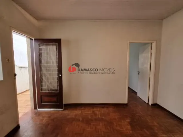 Casa com 210m² 2 quartos e 2 banheiros, à venda, no bairro Olímpico em São Caetano do Sul