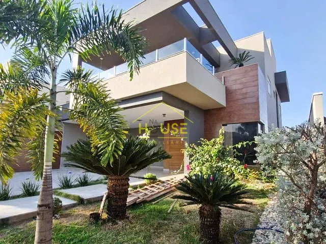 Casa com 400m² 3 quartos e 5 banheiros, à venda, no bairro Residencial Marcia em São José do Rio Preto
