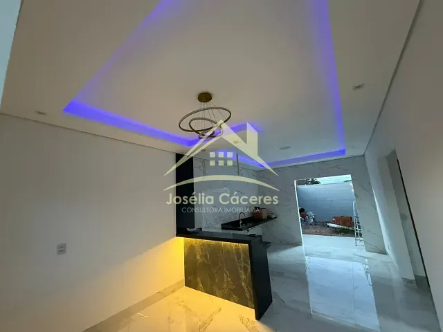 Casa com 200m² 2 quartos e 2 banheiros, à venda, no bairro Loteamento Residencial Mirante do Parque em Cuiabá