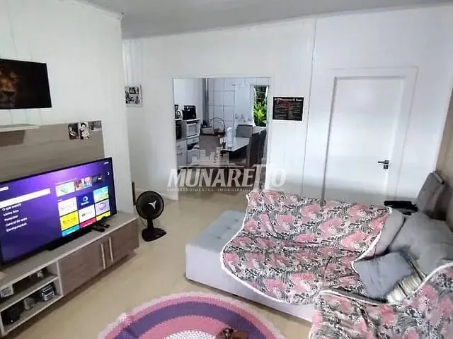 Casa com 160m² 3 quartos e 2 banheiros, à venda, no bairro Petrópolis em Concórdia