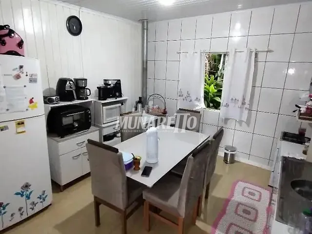 Casa com 160m² 3 quartos e 2 banheiros, à venda, no bairro Petrópolis em Concórdia