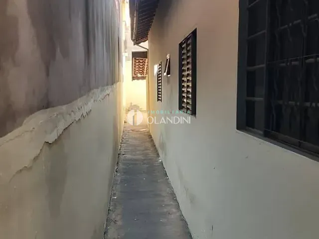 Casa com 150m² 2 quartos e 1 banheiro, à venda, no bairro Parque Residencial Bom Jardim em Artur Nogueira