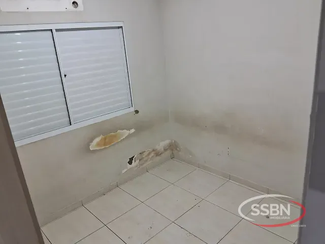 Casa 2 quartos e 1 banheiro, para alugar, no bairro Jardim Residencial Fibra em Nova Odessa