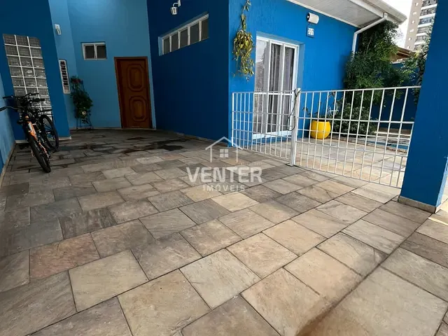 Casa 3 quartos e 3 banheiros, para alugar, no bairro Vila das Jabuticabeiras em Taubaté