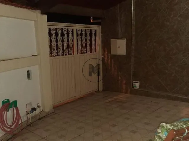 Casa com 140m² 3 quartos e 2 banheiros, à venda, no bairro Parque Residencial Anna Guilhermina Rois Alves em Guaratinguetá