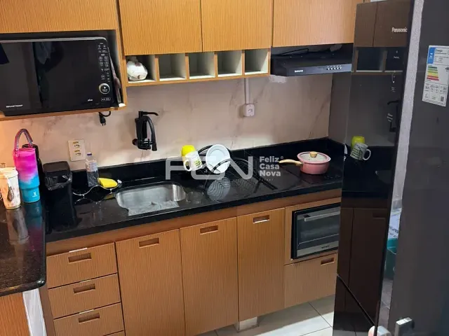 Casa 2 quartos e 4 banheiros, à venda ou para alugar, no bairro Parque Verde I em Camaçari
