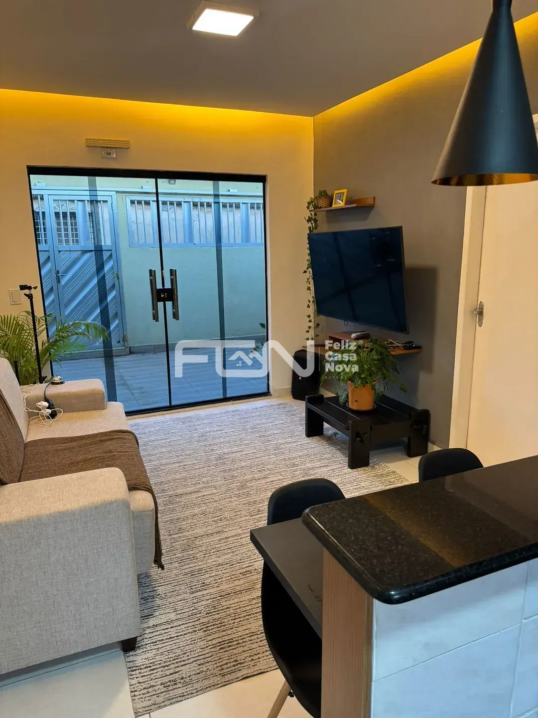 Casa, 2 quartos, 70 m² - Foto 1