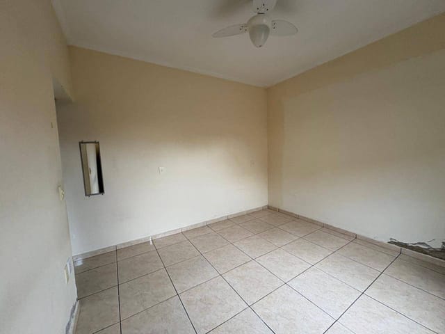 Casa com 250m², para alugar, no bairro Jardim Londres em Campinas