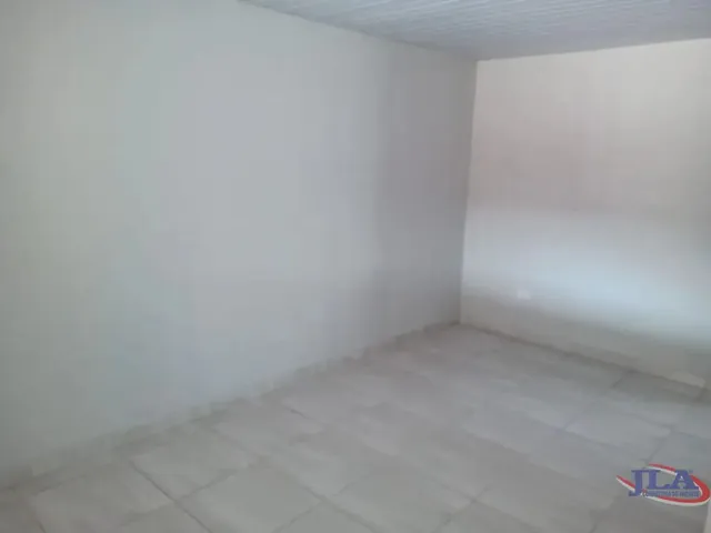 Casa com 141m² 3 quartos e 2 banheiros, à venda, no bairro Jardim das Américas em Curitiba