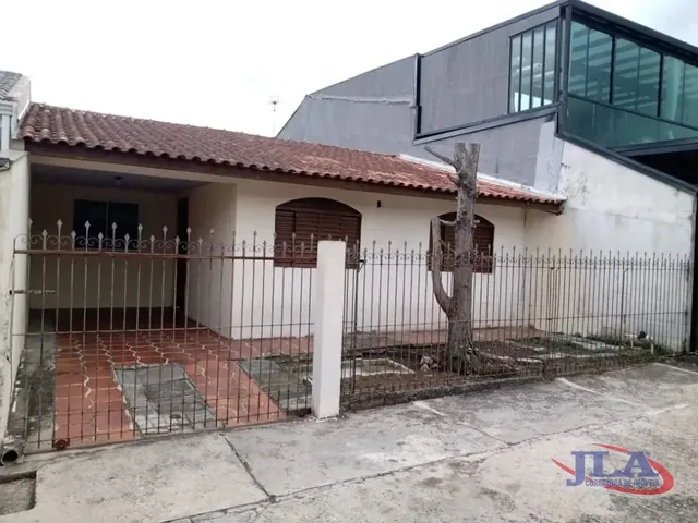 Casa com 141m² 3 quartos e 2 banheiros, à venda, no bairro Jardim das Américas em Curitiba