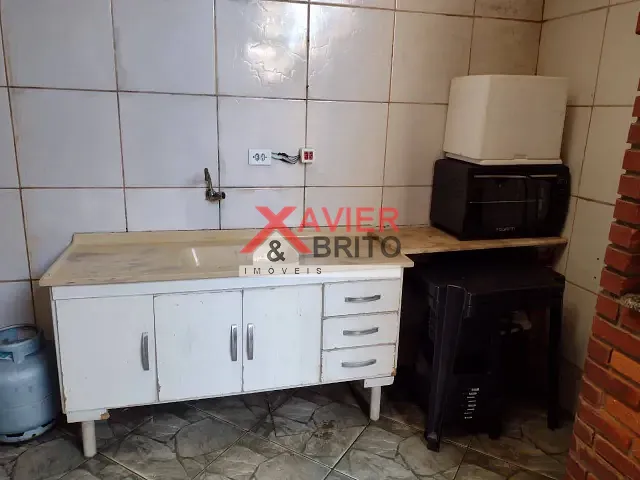 Casa 2 quartos e 1 banheiro, à venda, no bairro Maracanã em Praia Grande