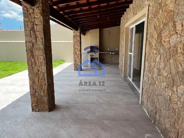 Casa 4 quartos e 5 banheiros, à venda, no bairro Jardim Estrela D¿Alva em Caraguatatuba